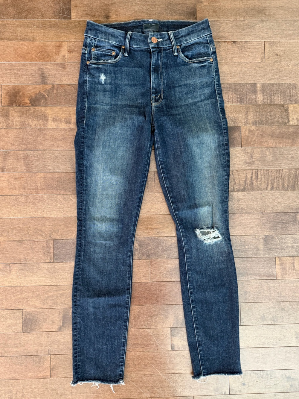 Mother High-Waisted Looker Ankle Fray Jeans - Size 25